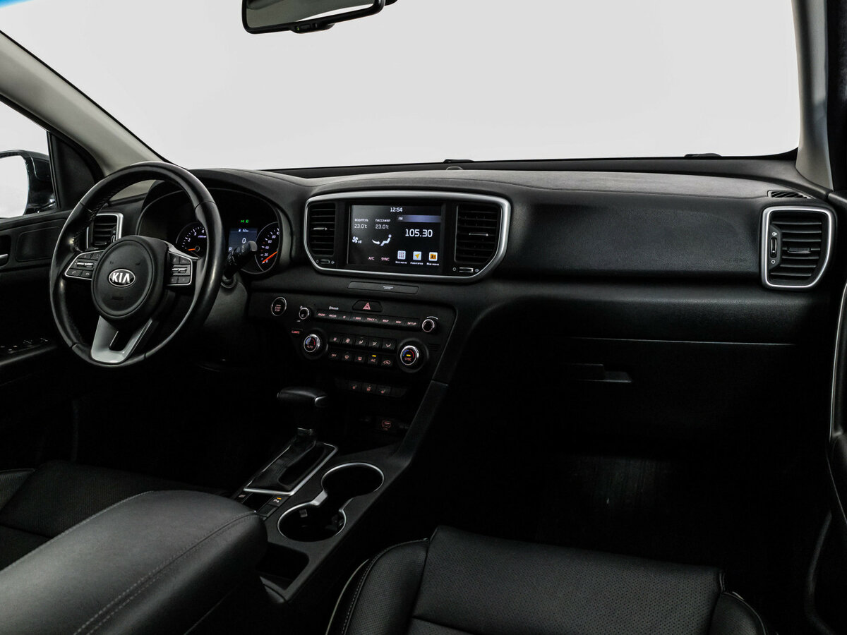 Б/У Киа Спортейдж 2020 года. Фото: #6