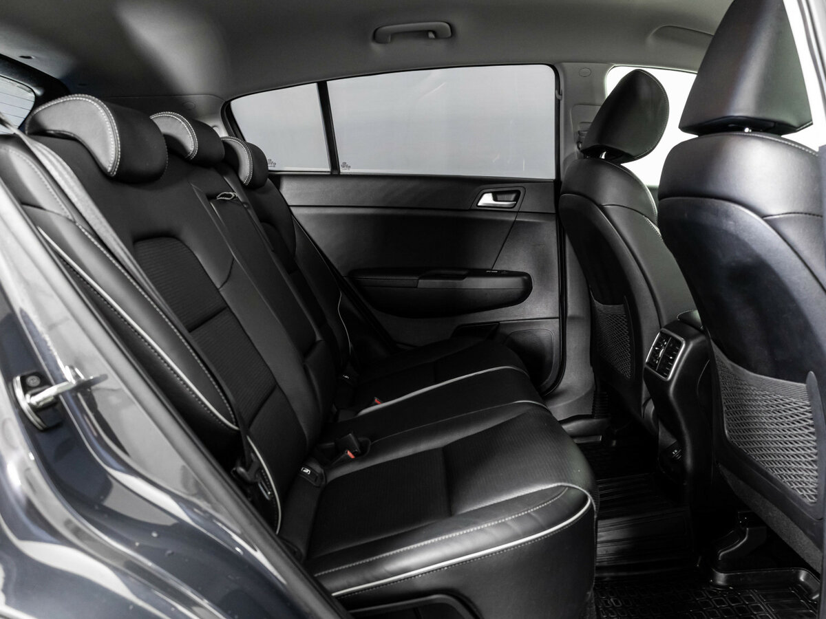 Б/У Киа Спортейдж 2020 года. Фото: #17