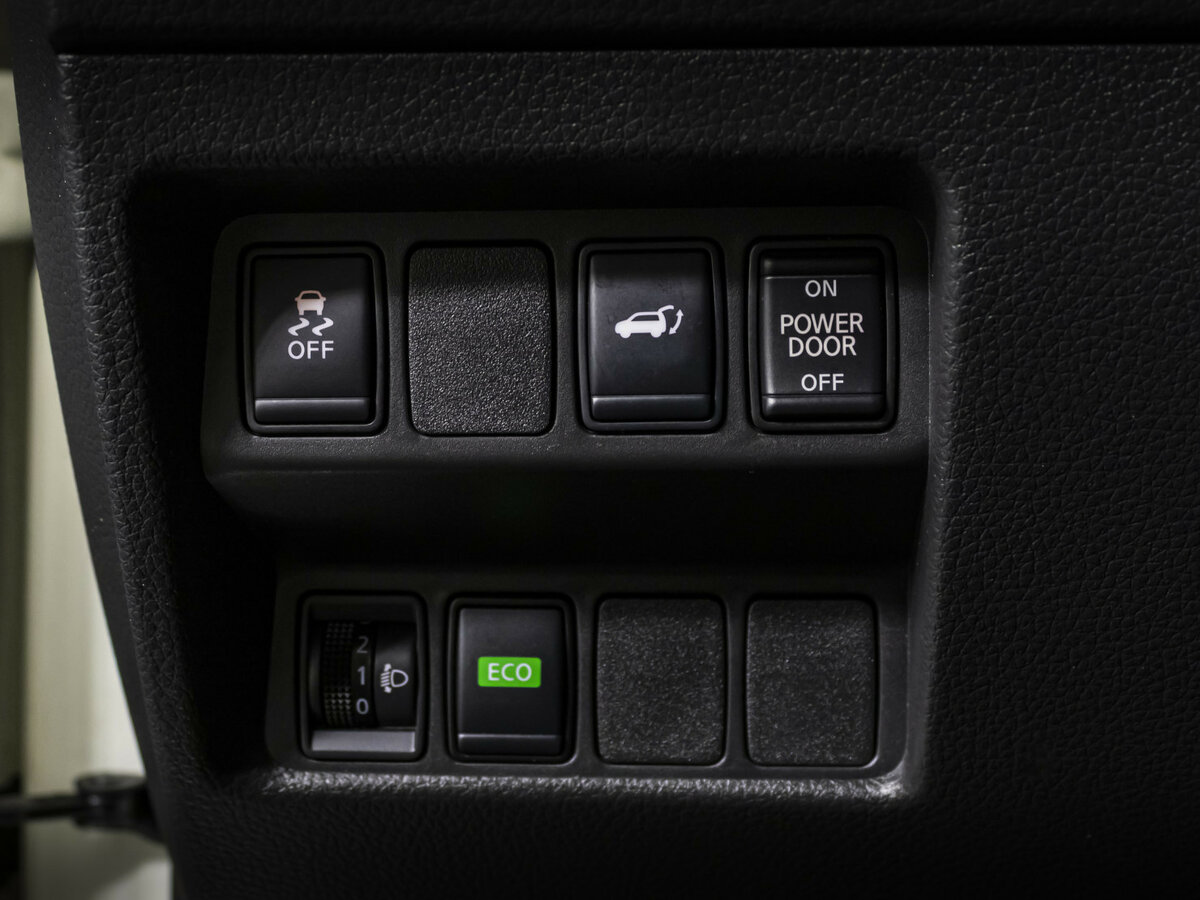 Б/У Ниссан Икс-Трейл 2019 года. Фото: #11