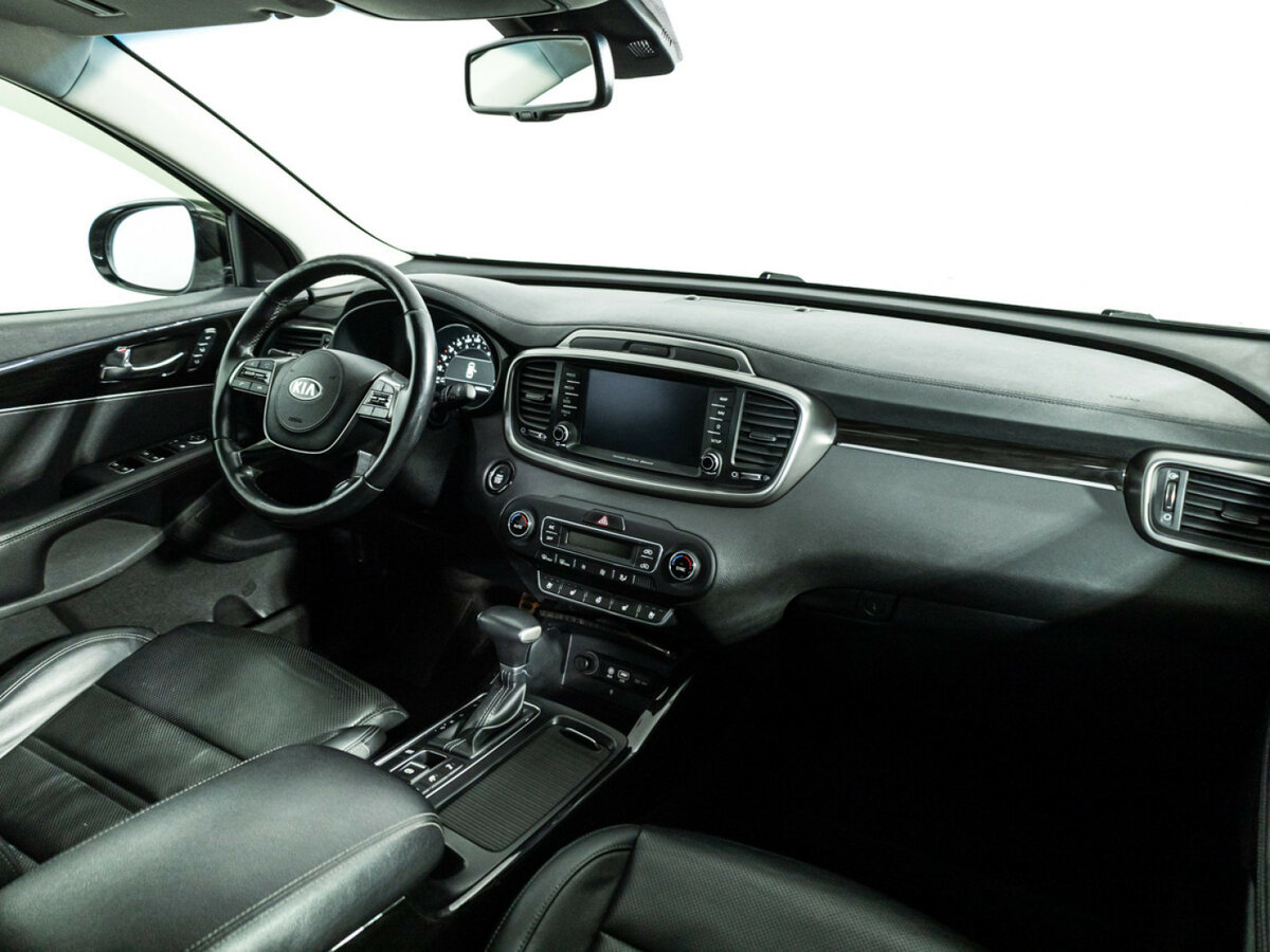 Б/У Киа Соренто 2020 года. Фото: #6