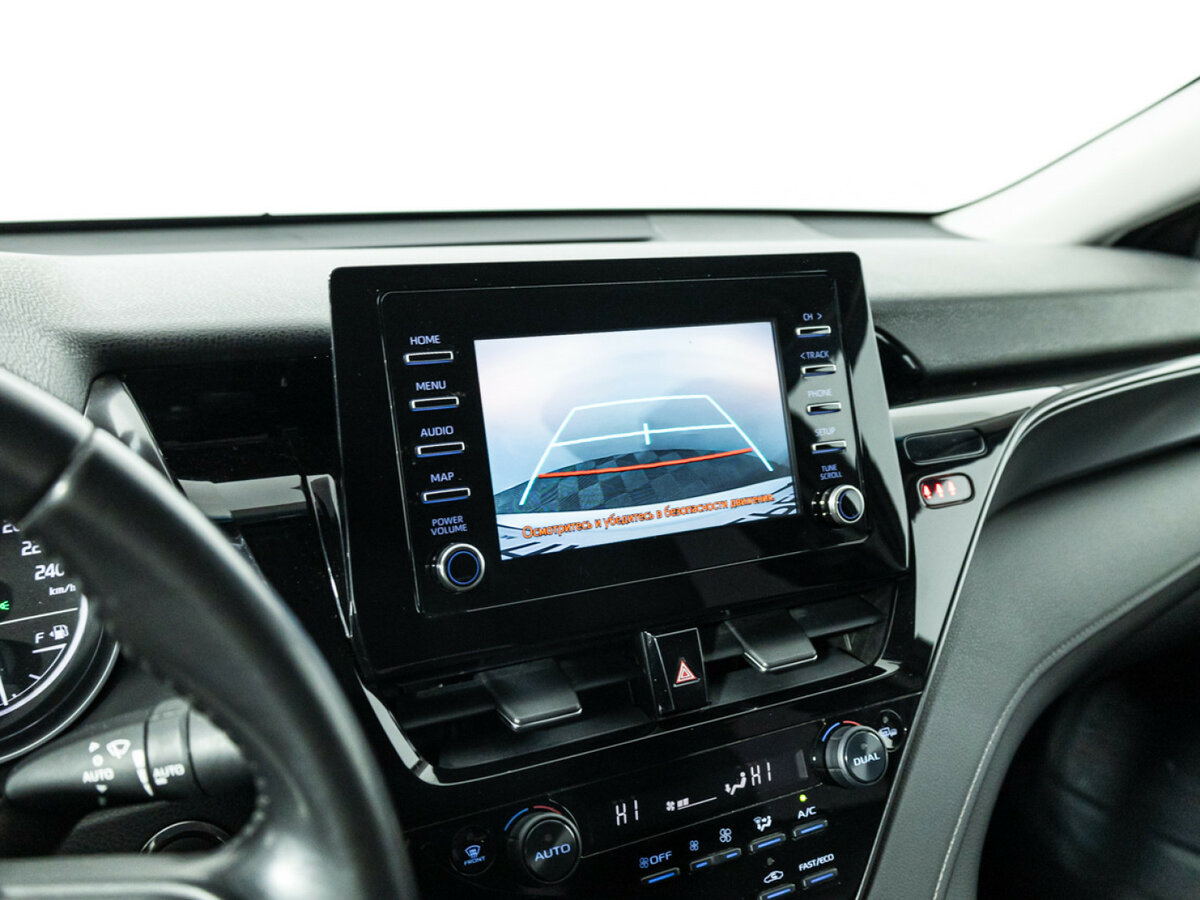 Б/У Тойота Камри 2021 года. Фото: #13