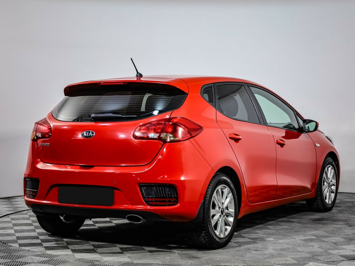 Б/У Киа Сид 2016 года. Фото: #3