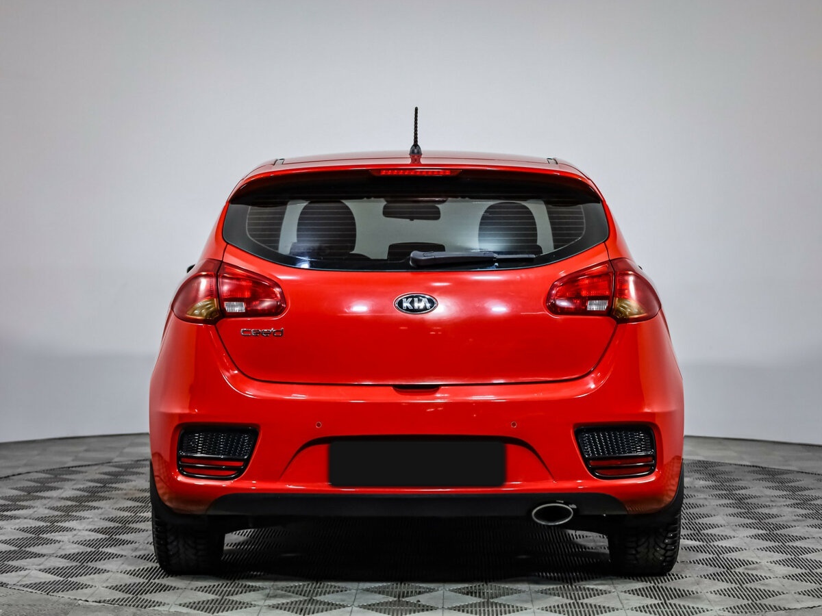 Б/У Киа Сид 2016 года. Фото: #4