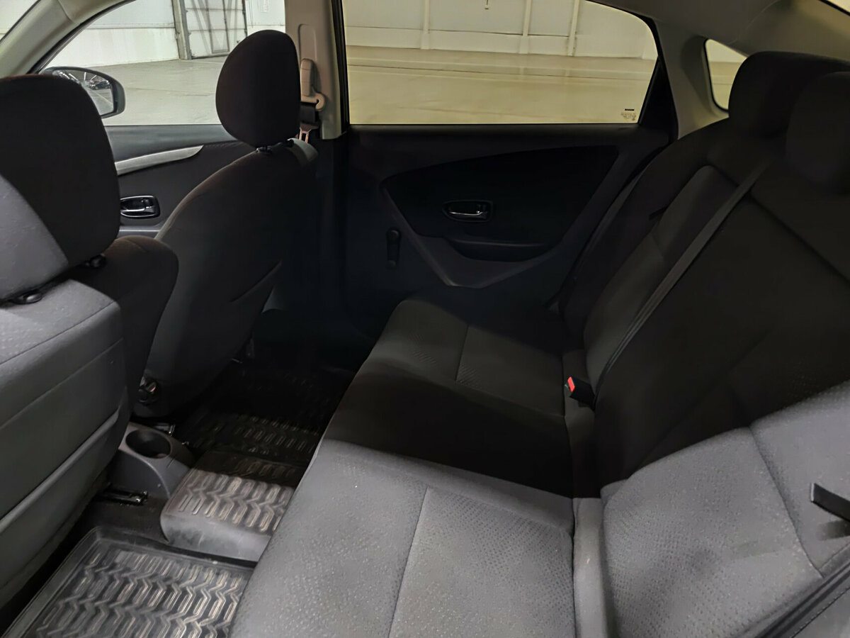 Б/У Ниссан Альмера 2015 года. Фото: #10