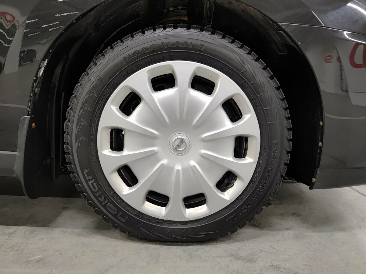 Б/У Ниссан Альмера 2015 года. Фото: #16