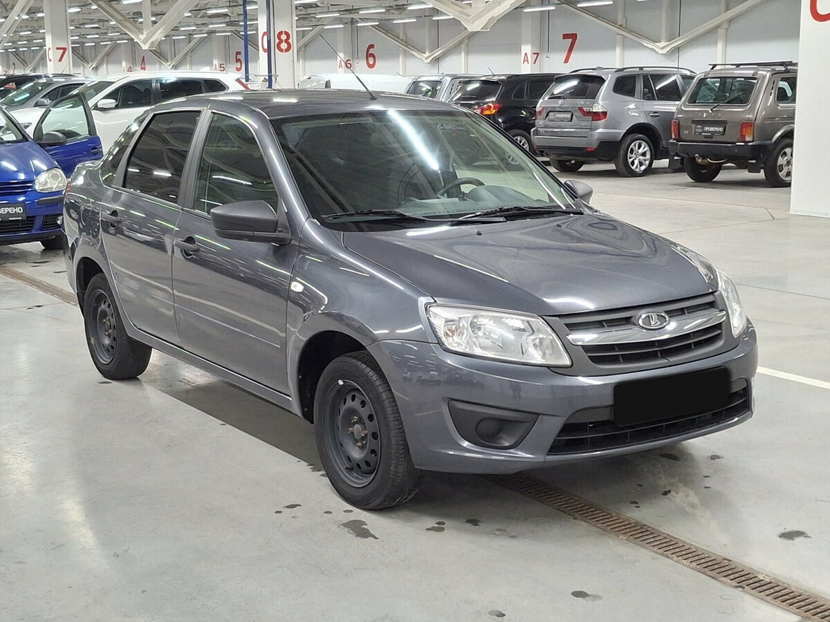 Б/У Лада (ВАЗ) Гранта 2018 года. Фото: #2