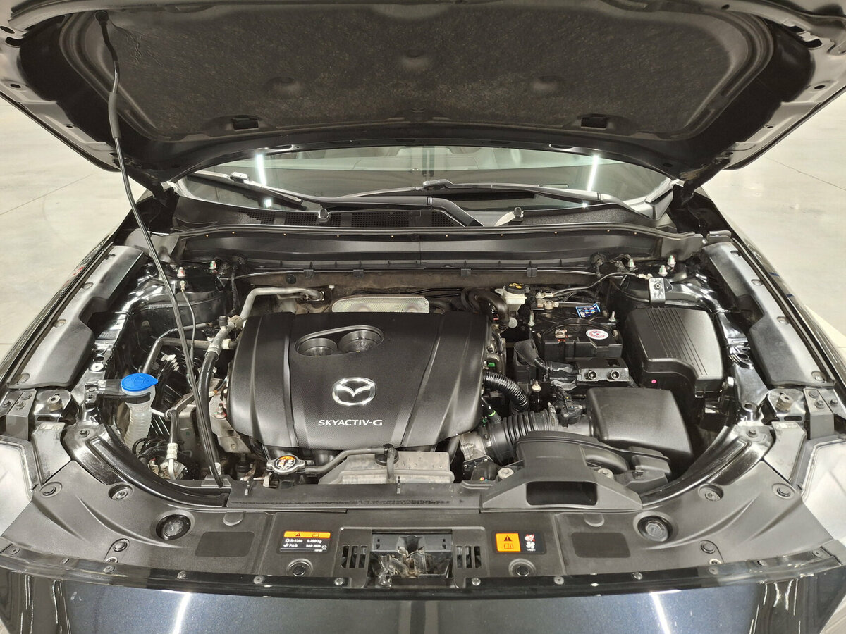 Б/У Мазда Ц-Икс-5 2021 года. Фото: #8