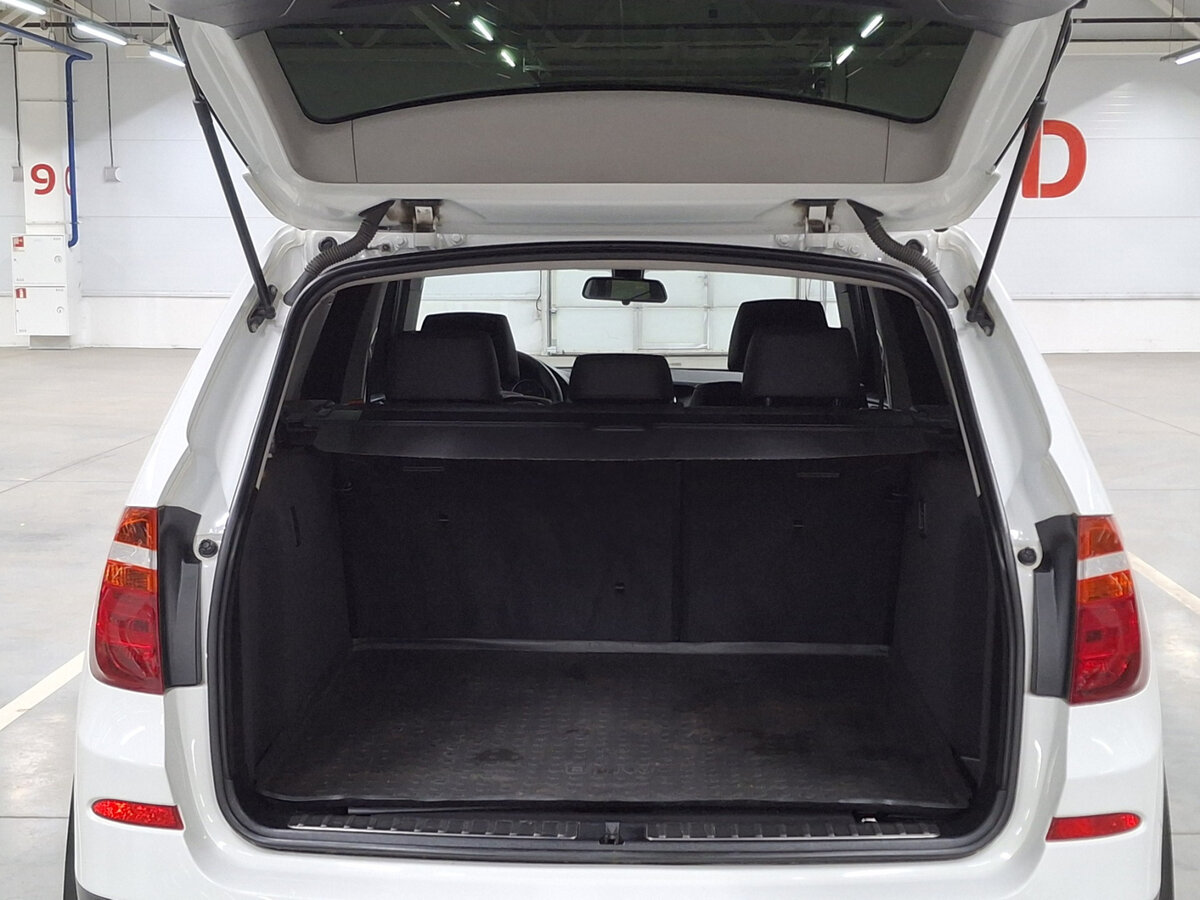 Б/У БМВ Икс3 2013 года. Фото: #9