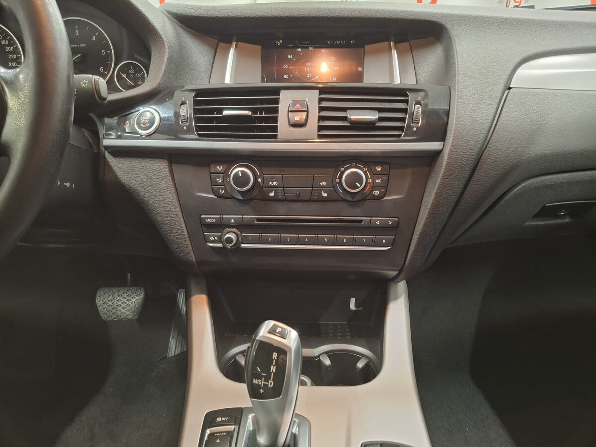 Б/У БМВ Икс3 2013 года. Фото: #14